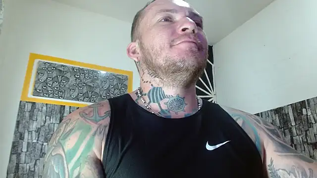 stripnolimits online show from November 28, 5:04 pm