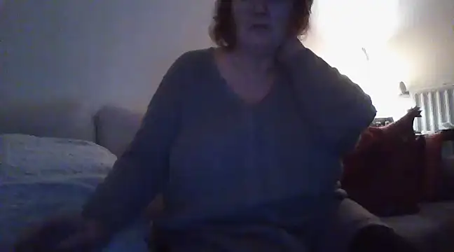 Snapshot of sheerazade chatting on December 1, 9:37 pm sheerazade online show from December 1, 9:37 pm