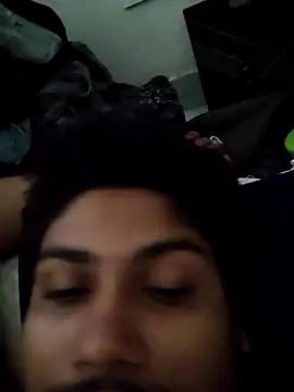 Snapshot of thebrownboi01 chatting on October 2, 2:29 am thebrownboi01 online show from October 2, 2:29 am