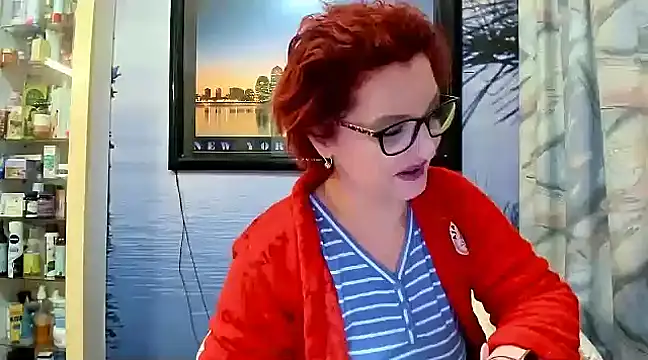 Snapshot of Mature4you44 chatting on January 20, 8:30 am Mature4you44 online show from January 20, 8:30 am