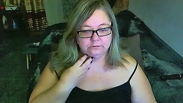 sex2 online show from December 4, 11:35 pm