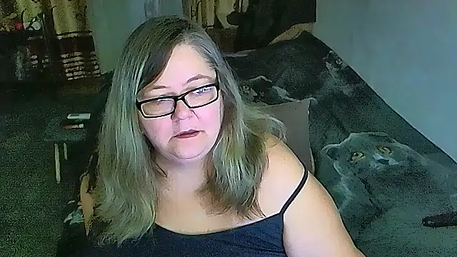 sex2 online show from April 17, 11:52 pm