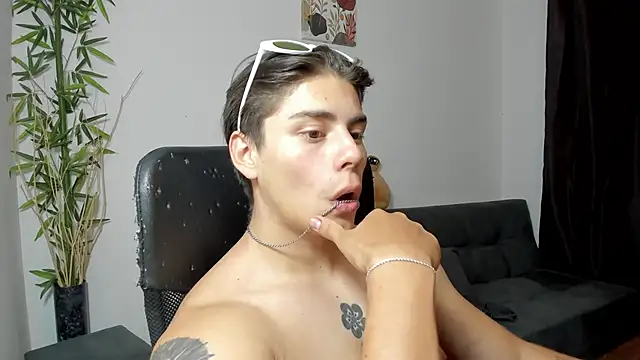 Giordano Russo online show from February 16, 3:04 am