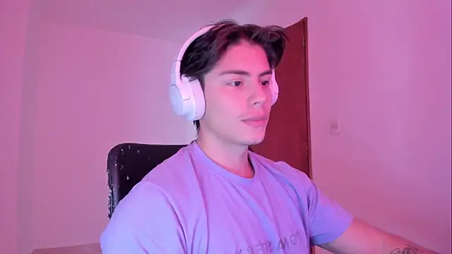 Giordano Russo online show from October 18, 7:03 pm