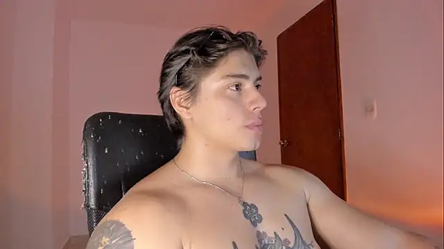 Giordano Russo online show from April 6, 4:46 am