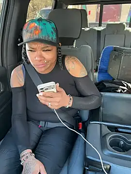 Snapshot of HaloRodeoLover2 chatting on March 18, 2:53 pm HaloRodeoLover2 online show from March 18, 2:53 pm