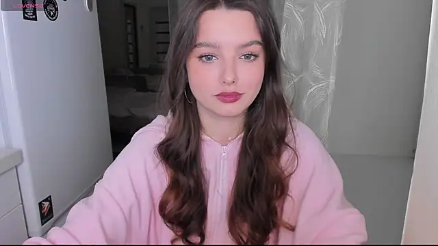 Snapshot of Victoria_Karma chatting on February 14, 3:05 pm Victoria Karma online show from February 14, 3:05 pm