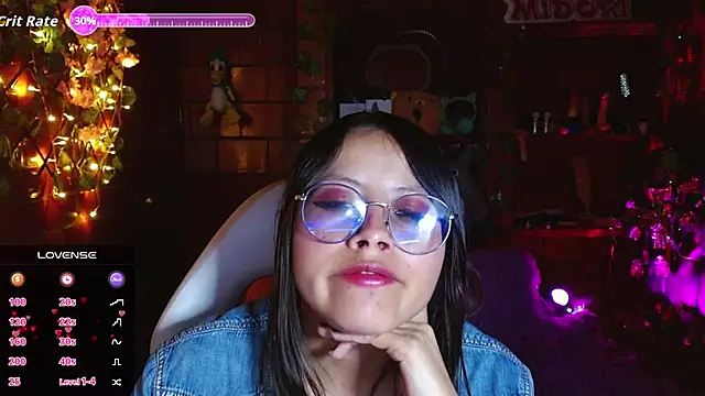 Snapshot of MidoriQuiinn chatting on September 11, 2:11 am MidoriQuiinn online show from September 11, 2:11 am