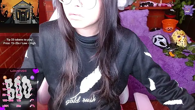 Snapshot of MidoriQuiinn chatting on October 13, 1:55 pm MidoriQuiinn online show from October 13, 1:55 pm