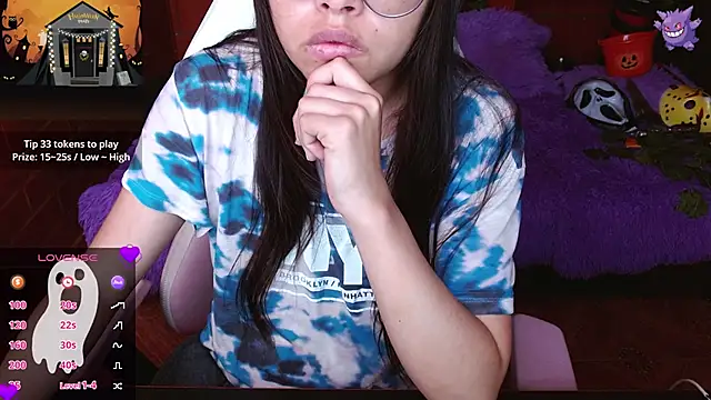 Snapshot of MidoriQuiinn chatting on October 28, 1:58 pm MidoriQuiinn online show from October 28, 1:58 pm