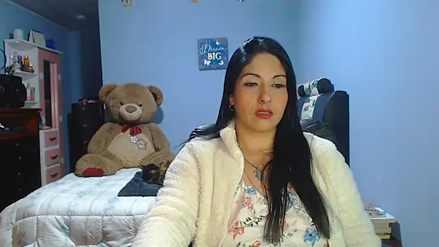 sahtlove1 online show from May 15, 11:45 pm