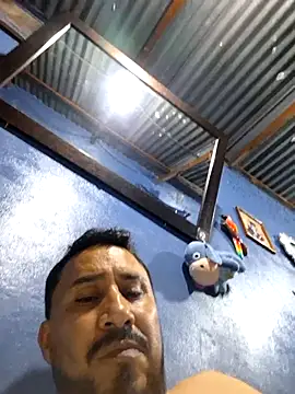 Snapshot of Eumanzor chatting on June 11, 2:53 am Eumanzor online show from June 11, 2:53 am