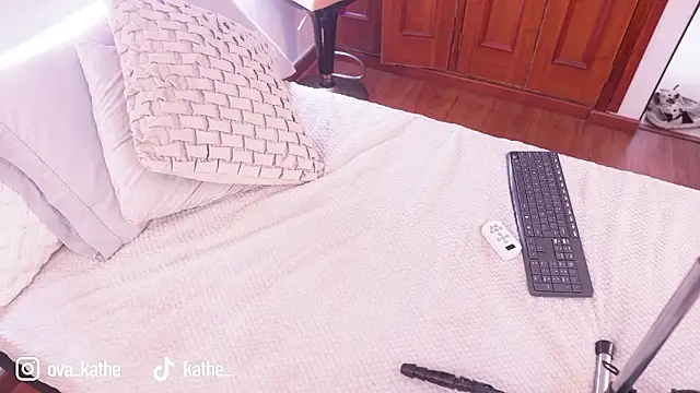 Lucy fit online show from March 14, 3:17 pm