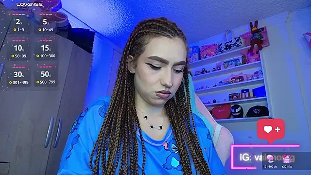 valenor  online show from February 24, 3:04 am