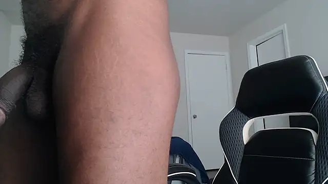 Snapshot of ChrisVacher chatting on September 27, 5:07 pm ChrisVacher online show from September 27, 5:07 pm