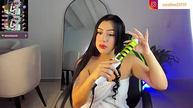 Snapshot of caroline23_x chatting on March 7, 2:36 am caroline23 x online show from March 7, 2:36 am