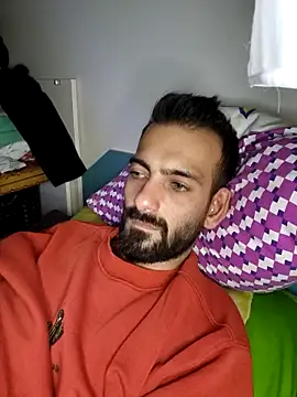 Snapshot of Drkats chatting on October 25, 12:40 am Drkats online show from October 25, 12:40 am