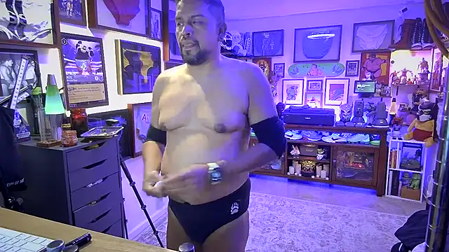 Briefs bud online show from February 16, 5:15 am