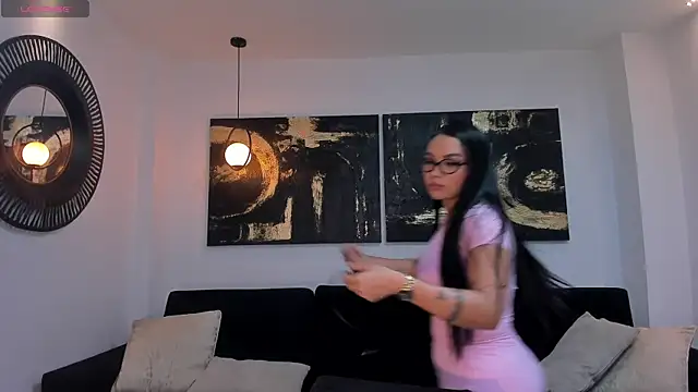 MollyJones  online show from June 16, 7:16 pm