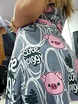 sweet lucia online show from March 19, 2:21 pm