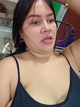 sweet lucia online show from March 27, 2:06 pm