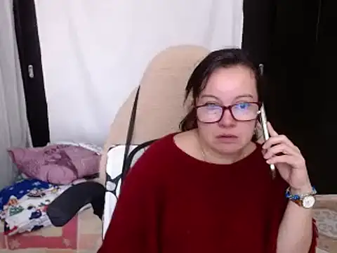 Snapshot of Sonialorens_ chatting on December 12, 3:48 pm Sonialorens  online show from December 12, 3:48 pm