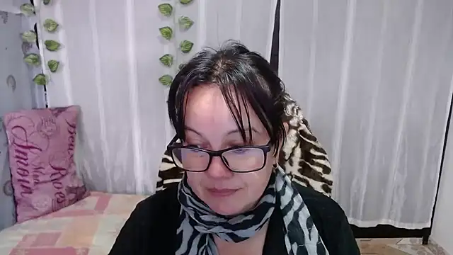 Snapshot of Sonialorens_ chatting on January 30, 9:04 pm Sonialorens  online show from January 30, 9:04 pm
