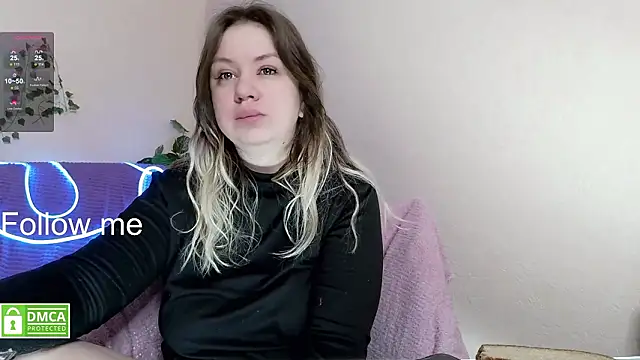 elven dreams  online show from March 8, 5:22 am