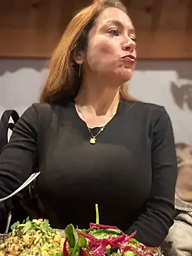 angelitasexy81 online show from March 17, 1:58 pm