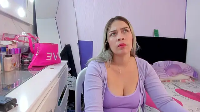 Byanca Winklar online show from February 11, 9:03 pm