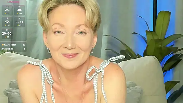 AkexandraFix online show from April 27, 1:42 pm