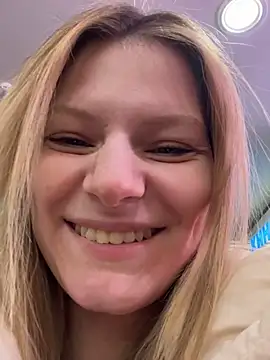 MaryHiggins online show from February 14, 4:59 pm