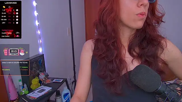 thecherry Paulette online show from March 24, 3:39 pm