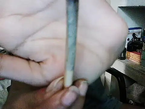 Snapshot of exude_diya chatting on March 19, 4:47 am exude diya online show from March 19, 4:47 am