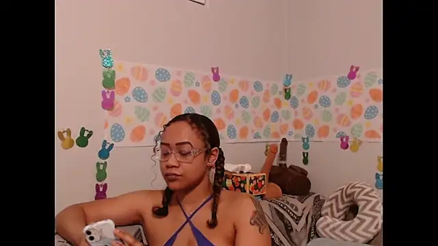 RylHoneyy online show from March 30, 12:50 pm