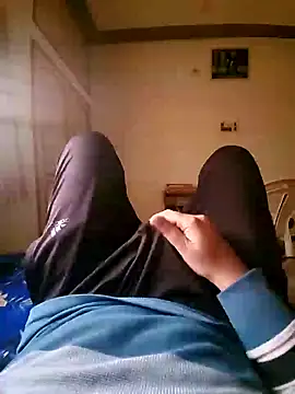 vansh1802 online show from January 9, 8:03 am