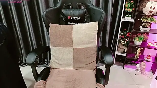 Yuki-yio online show from March 3, 1:12 am