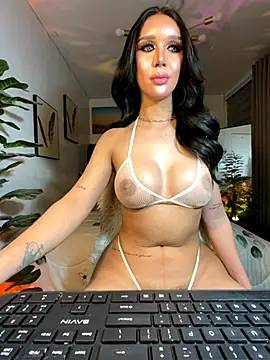 Addison  Lee online show from November 22, 12:37 pm