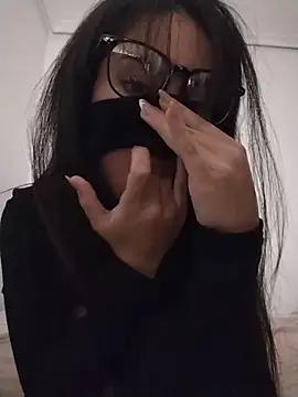 sarahvergen online show from February 21, 8:54 pm