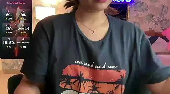 Sizzling  ZAARA online show from February 22, 5:24 pm