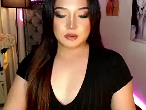 Urgirl Ekang online show from January 9, 5:15 pm