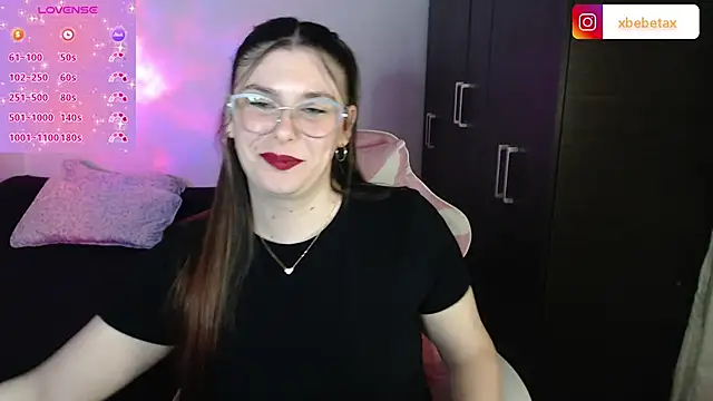 Snapshot of xxbbtaa chatting on December 28, 4:51 am xxbbtaa online show from December 28, 4:51 am