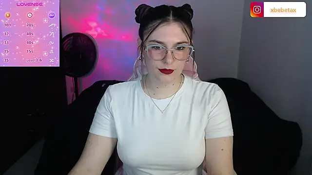 Snapshot of xxbbtaa chatting on March 6, 12:54 am xxbbtaa online show from March 6, 12:54 am