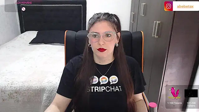Snapshot of xxbbtaa chatting on October 7, 7:11 pm xxbbtaa online show from October 7, 7:11 pm