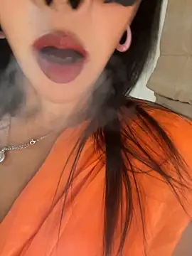 Snapshot of naughtyjaanu chatting on November 4, 10:42 pm naughtyjaanu online show from November 4, 10:42 pm