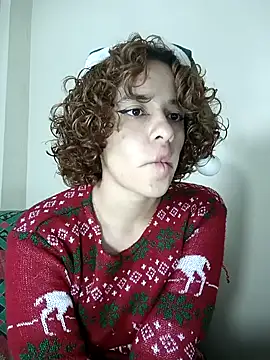 Snapshot of EmmaMelissa0521 chatting on December 11, 3:05 pm EmmaMelissa0521 online show from December 11, 3:05 pm