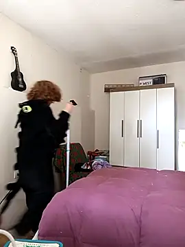 Snapshot of EmmaMelissa0521 chatting on March 22, 4:04 pm EmmaMelissa0521 online show from March 22, 4:04 pm