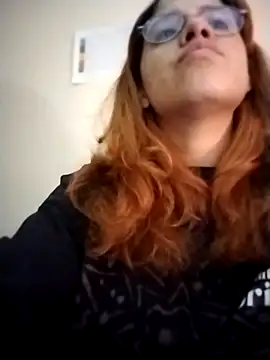 Snapshot of EmmaMelissa0521 chatting on November 8, 2:01 am EmmaMelissa0521 online show from November 8, 2:01 am