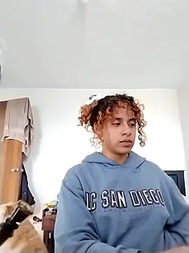 Snapshot of EmmaMelissa0521 chatting on January 31, 7:11 pm EmmaMelissa0521 online show from January 31, 7:11 pm