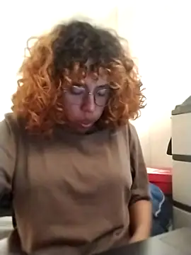 Snapshot of EmmaMelissa0521 chatting on February 5, 9:19 pm EmmaMelissa0521 online show from February 5, 9:19 pm